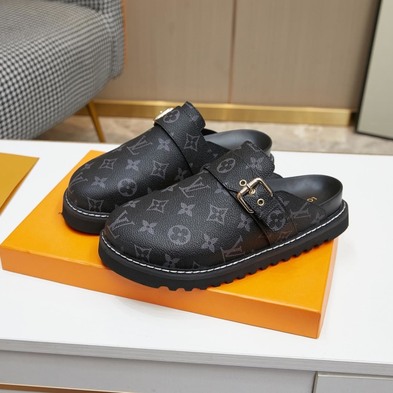 Louis Vuitton Slippers